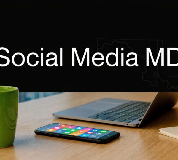 social-media-marketing-and-consulting-office-desk